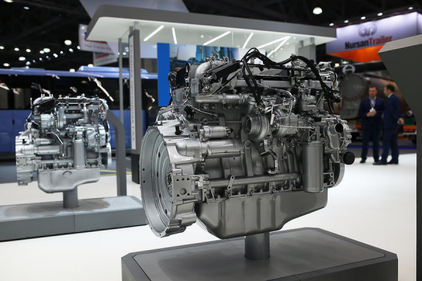 ЯМЗ-53426 – новый перспективный двигатель для среднетоннажных автомобилей и автобусов