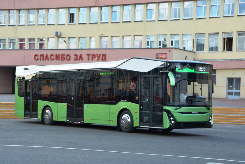 МАЗ-303 - городской автобус нового поколения к 75-летию Минского автомобильного завода