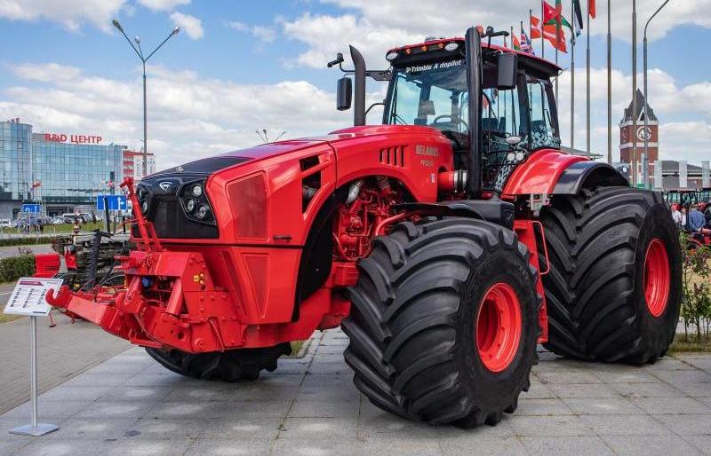 Самый мощный трактор от Минского автомобильного завода – Беларус-4522