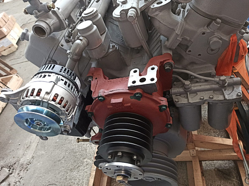 240БМ2-1000190 Двигатель ЯМЗ-240БМ2-4 без КПП и сц., с общ. ГБЦ (300 л.с.) 