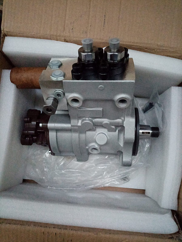 650-1111005 Насос топливный ЯМЗ-650, ЯМЗ-651 высокого давления BOSCH