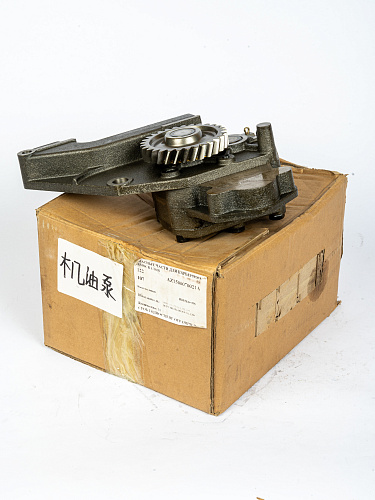 AZ1500070021A Насос масляный WD10 WP10 WEICHAI