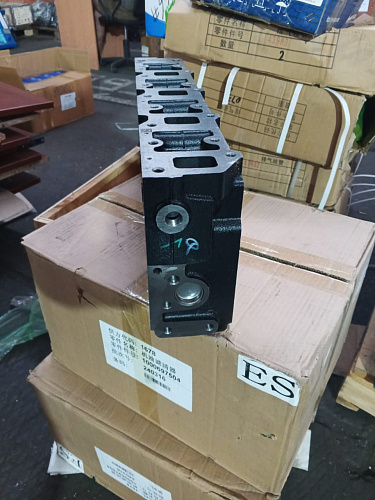 1002431699 Головка блока цилиндров WP4 Weichai без клапанов