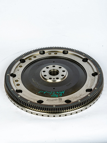 1001169941 Маховик WP7NG260E51 автобус НЕФАЗ 5299-40-57 Weichai