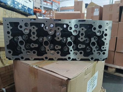 1002431699 Головка блока цилиндров WP4 Weichai без клапанов