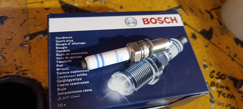 0241135520 Свеча зажигания VW SEAT SKODA BOSCH