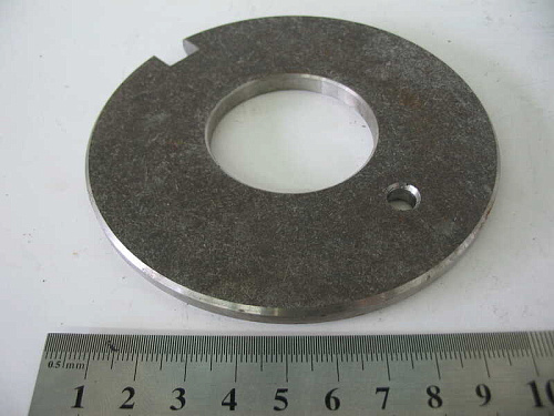 240-1005657 ШАЙБА КРЕПЛЕНИЯ СТУПИЦЫ МАХОВИКА (ЯМЗ)