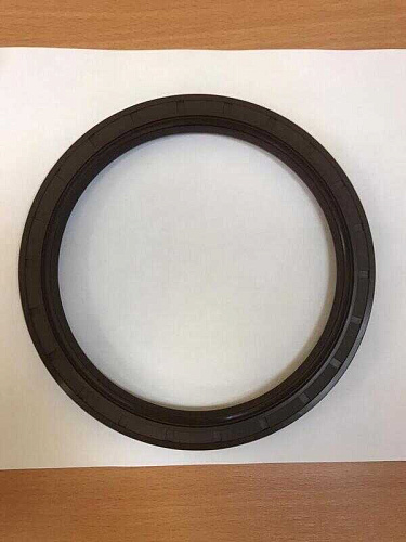 236-1005160-А5 Сальник коленчатого вала ЯМЗ-236, 238 задний 140*170*13 ФТОР