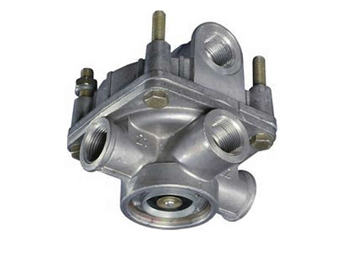 64221-3518010-10 Клапан ЗИЛ,КАМАЗ,МАЗ ускорительный с креплением под шумоглушитель БЕЛОМО