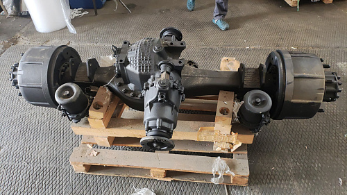 53205-2500025-30 Мост средний КАМАЗ-53205 (47 зубьев)