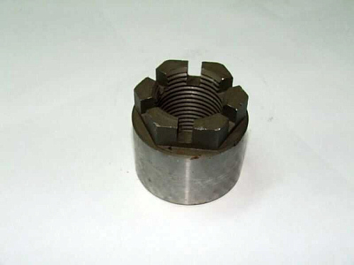 5320-2707243-10 Гайка КАМАЗ крюка фаркопа